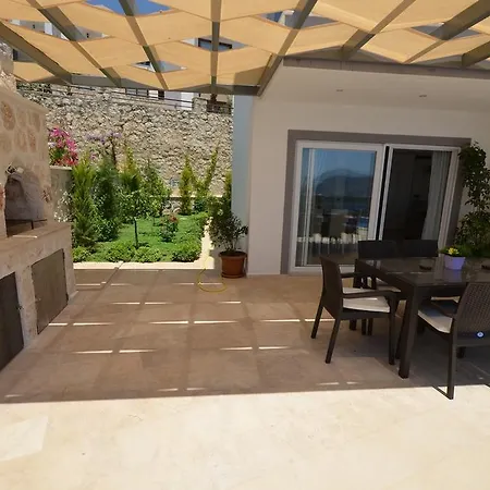 Villa Botanik 2 *